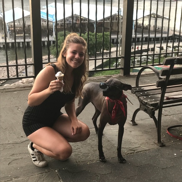 Meet your Posher, Meredith - Picture 1 of 1